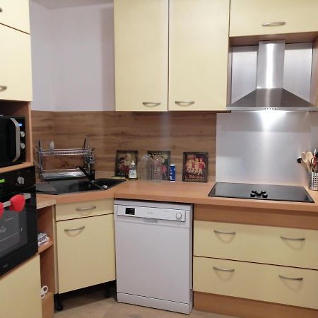 Logement Entier Spacieux Et Confortable A 1 H De Paris Courtenay  Luaran gambar