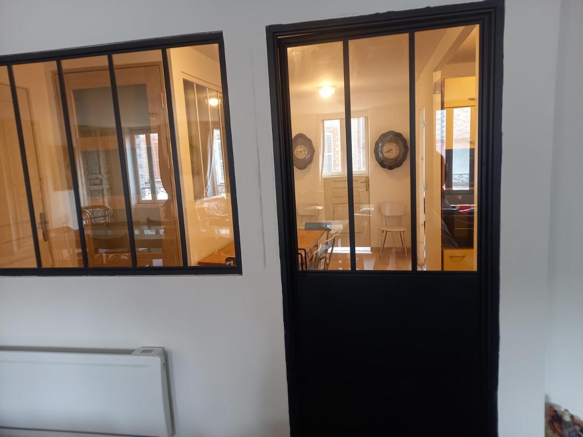 Logement Entier Spacieux Et Confortable A 1 H De Paris Courtenay  Luaran gambar