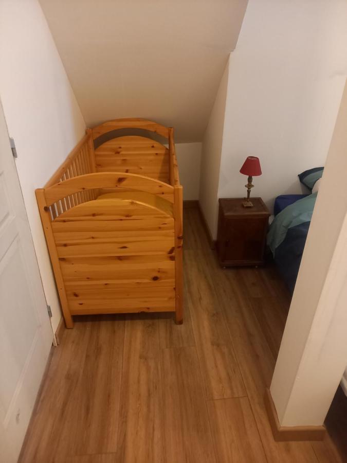 Logement Entier Spacieux Et Confortable A 1 H De Paris Courtenay  Luaran gambar